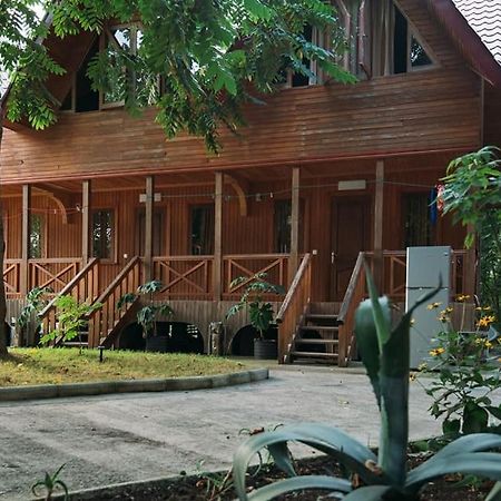 Shekhvetili Cottages 2N Luaran gambar