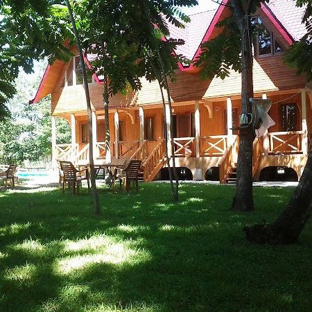 Shekhvetili Cottages 2N Luaran gambar