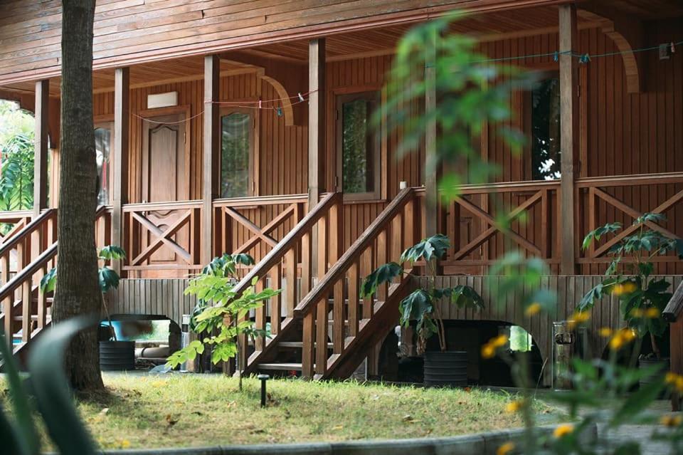Shekhvetili Cottages 2N Luaran gambar