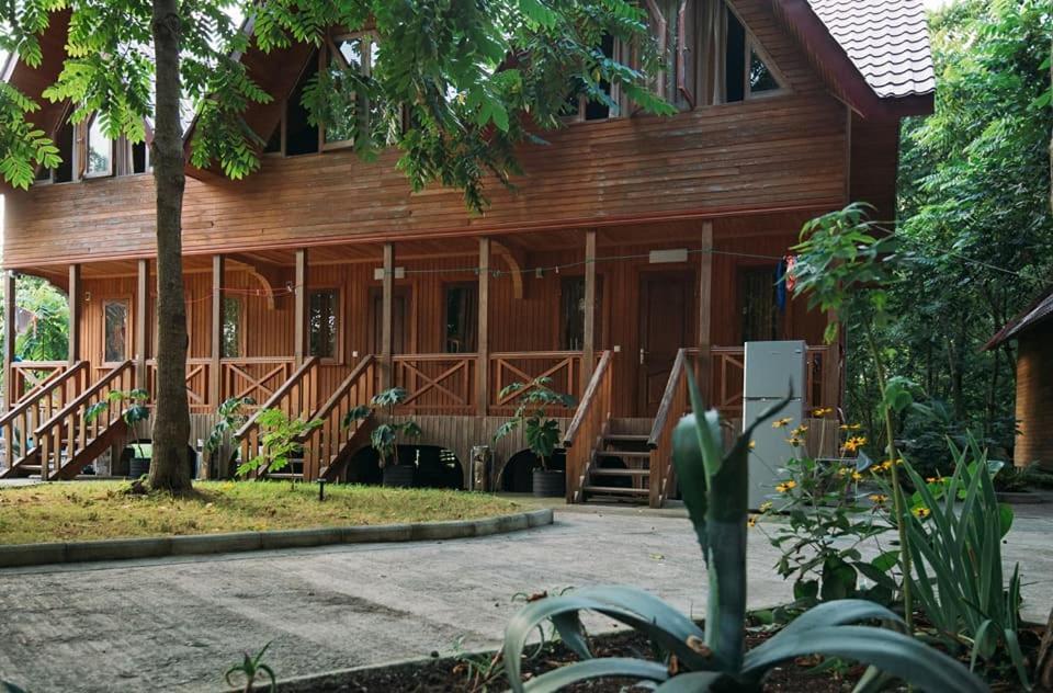 Shekhvetili Cottages 2N Luaran gambar